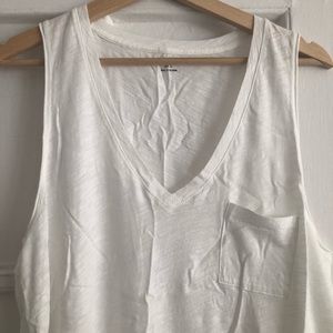 Madewell Whisper Cotton V-Neck Pocket Tank